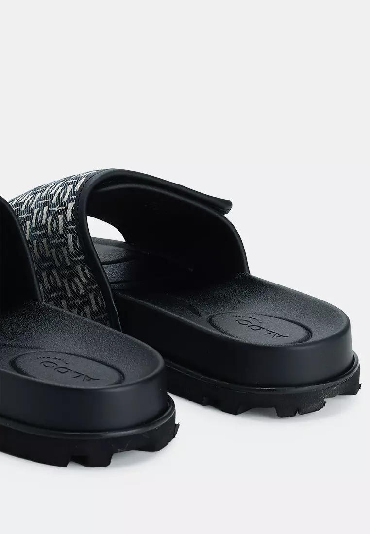 Orian Sandals