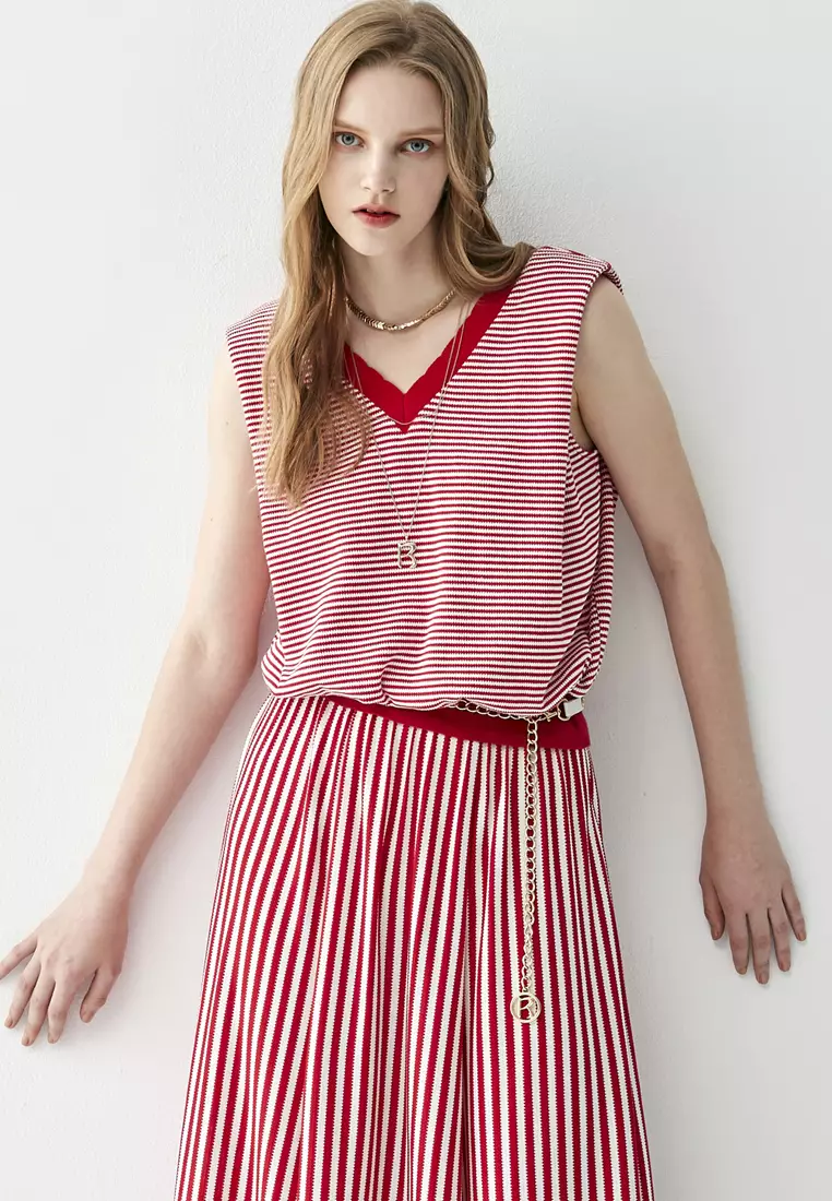 Red and clearance white vest