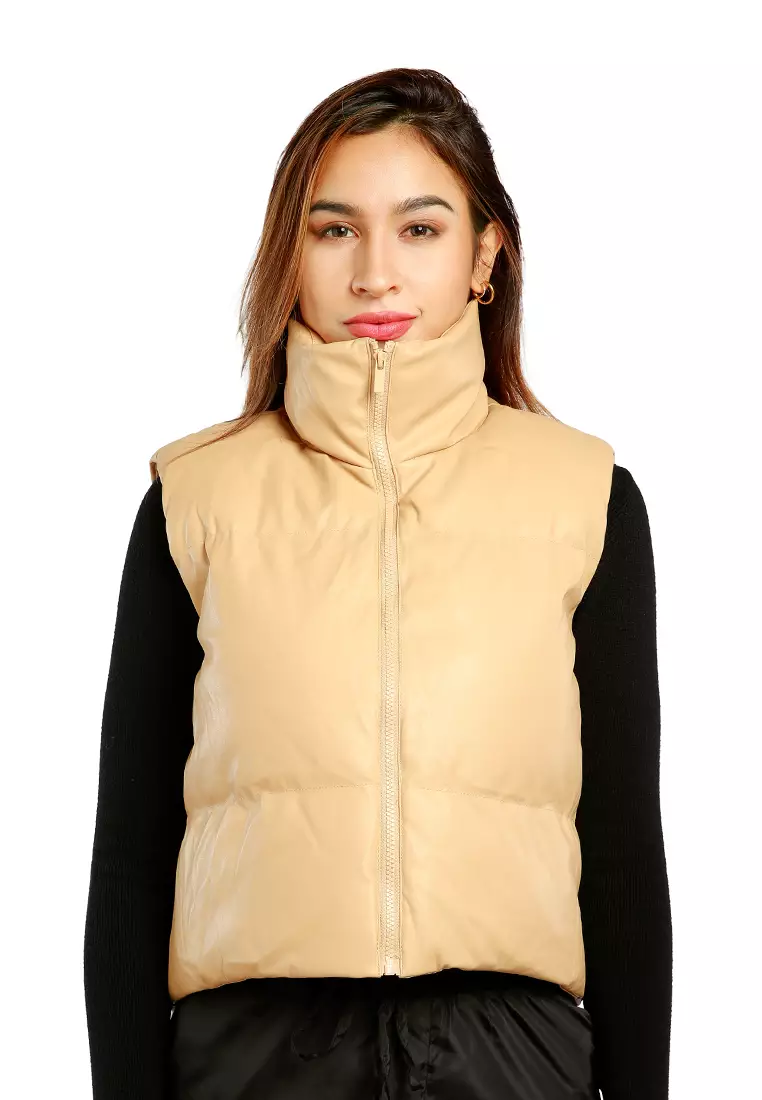 Caramel turtleneck best sale