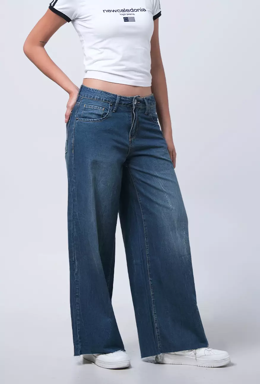 Celana Jeans Loose Fit Camilla Medium Blue