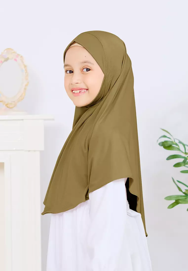 Cotton Bee - Jennaira Bergo Dagu | Hijab Instan Anak Non Pad - S