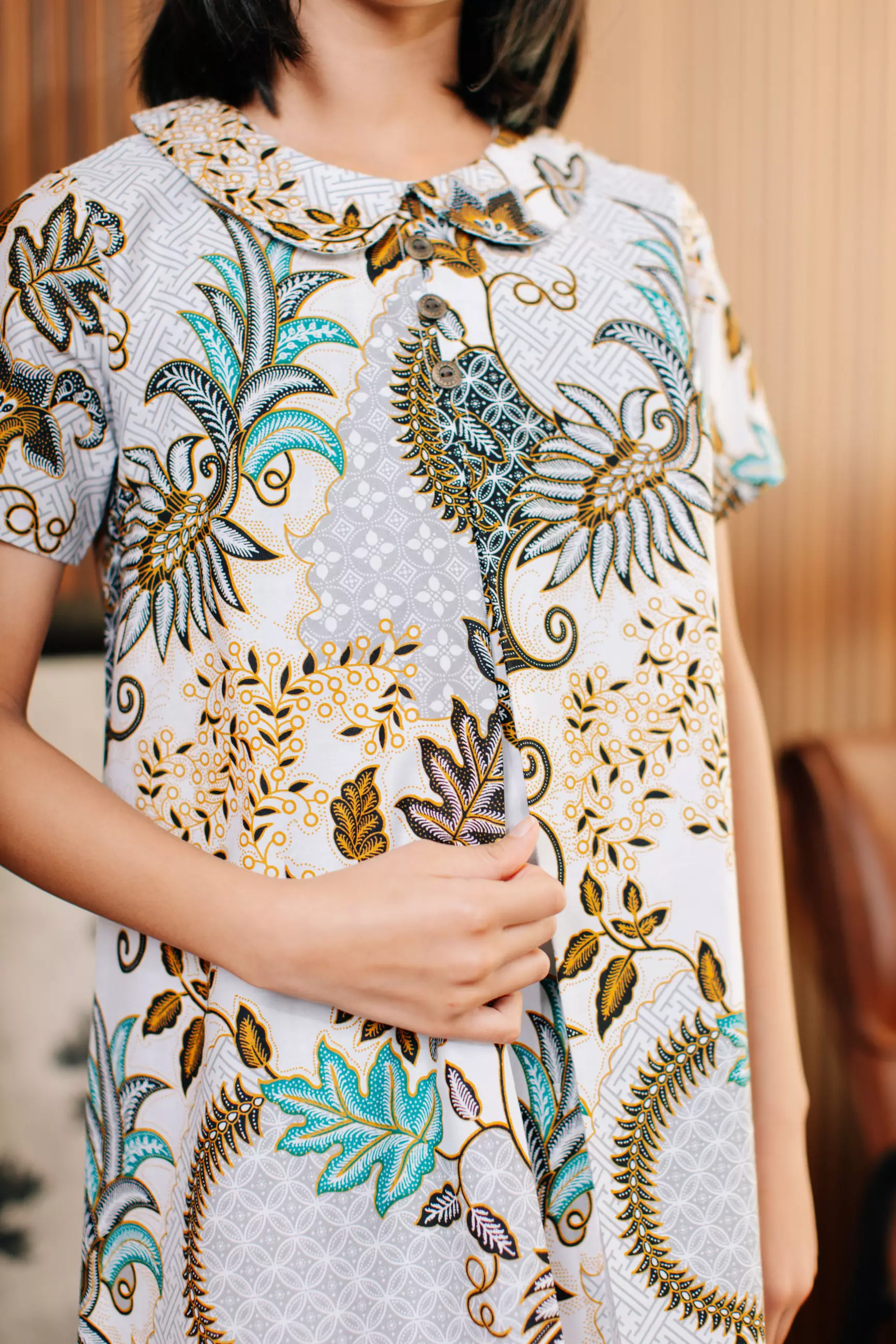 Adyatma Lavina White Dress Batik Anak Wanita Katun Lengan Pendek