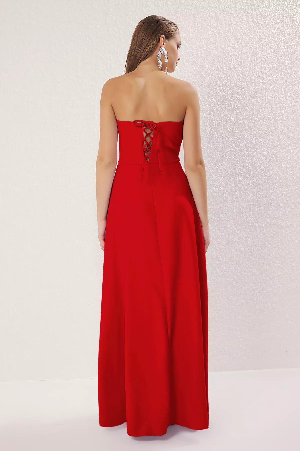 Red Strapless Back Detail Long Stylish Evening Dress