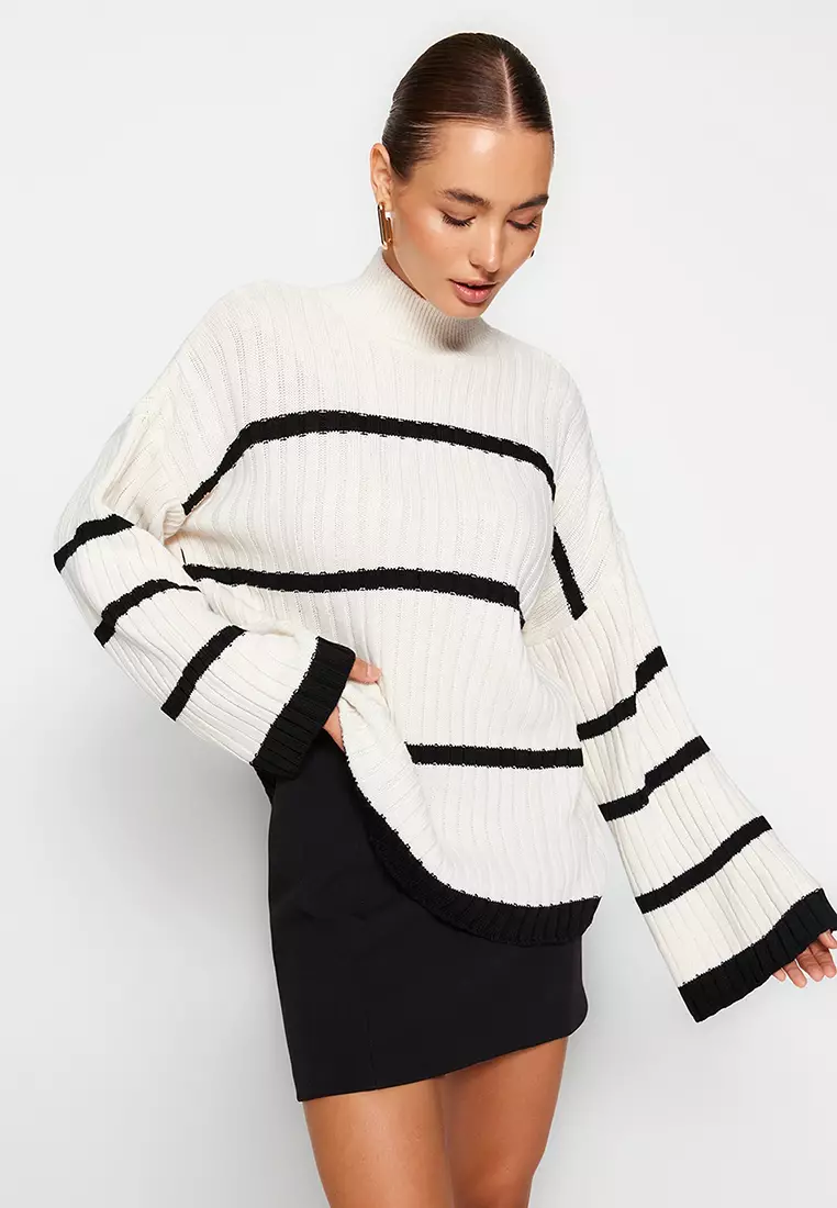 Trendyol Oversized Knit Sweater 2023 | Buy Trendyol Online | ZALORA ...