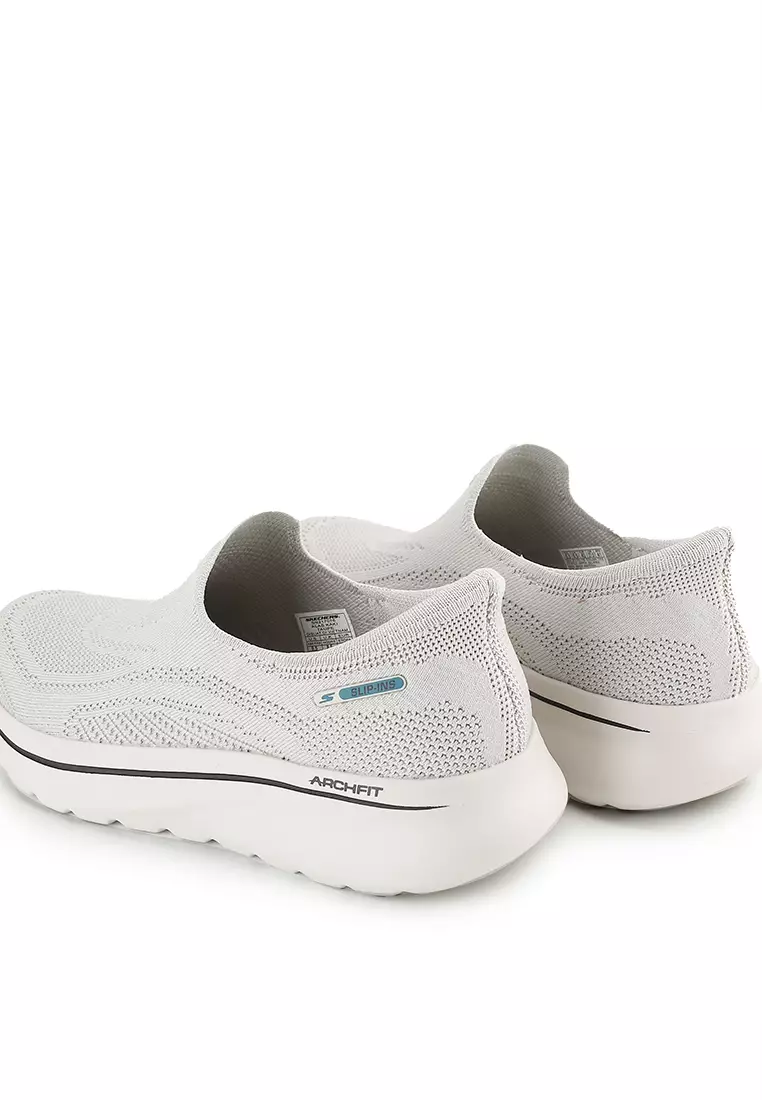 Go Walk Arch Fit N-Joy