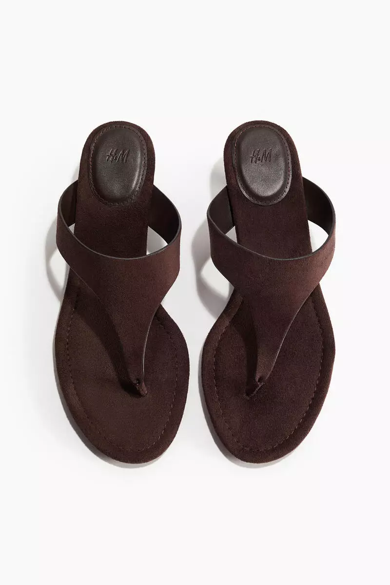 Kitten-heeled sandals