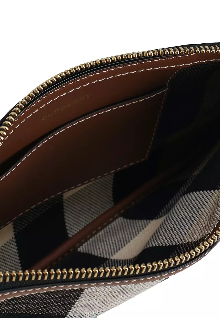 Peyton Check Wristlet (tr)