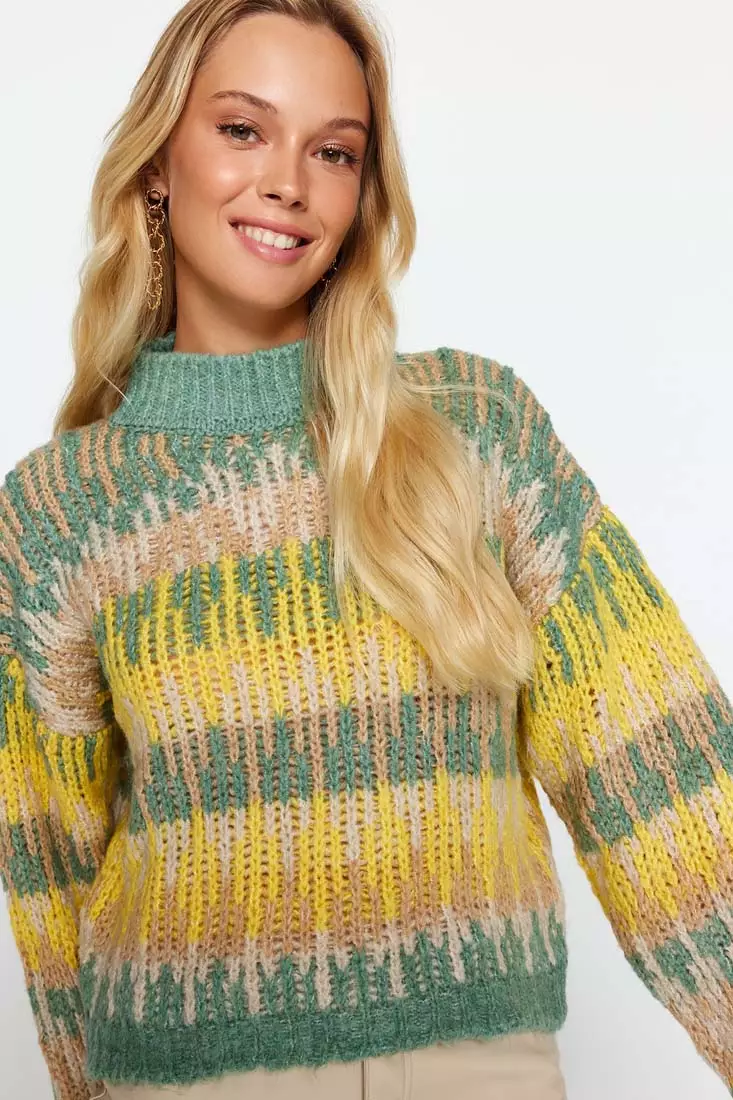 Mock Neck Knit Sweater