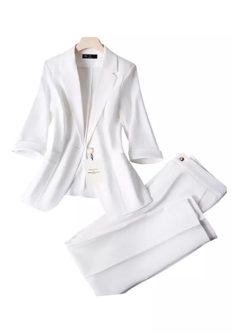 White suit for women online best sale