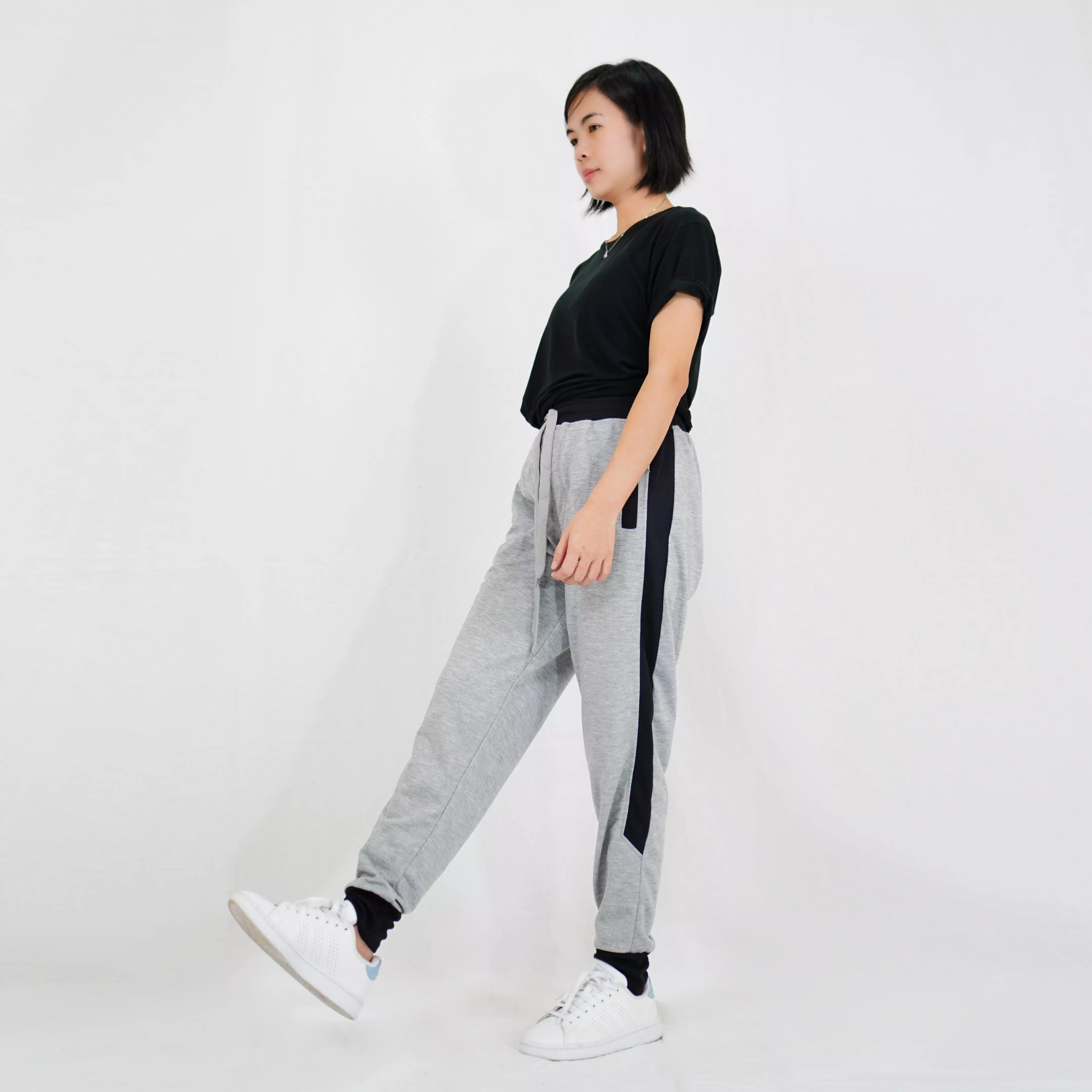 OKECHUKU Okechuku Promo Kurt Celana Panjang Training Olahraga Wanita Jogger Pants Sweatpants