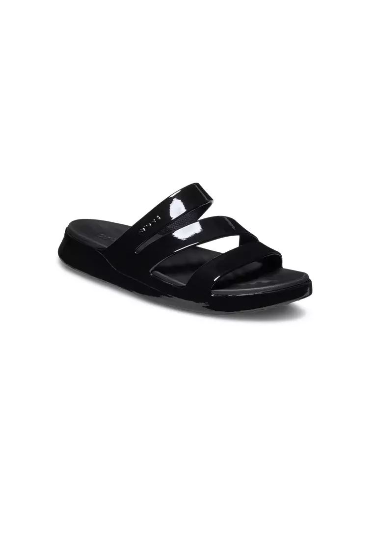 Discount on Crocs  shoes - SKU: Women's Getaway Patent Strappy in Black