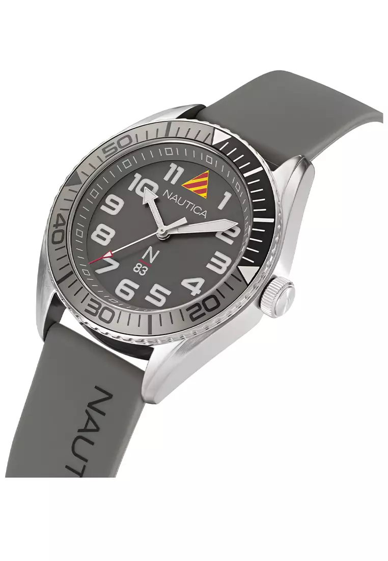 Nautica - Jam Tangan Analog Pria - Silver - Grey Rubber Strap - NAPFWF202