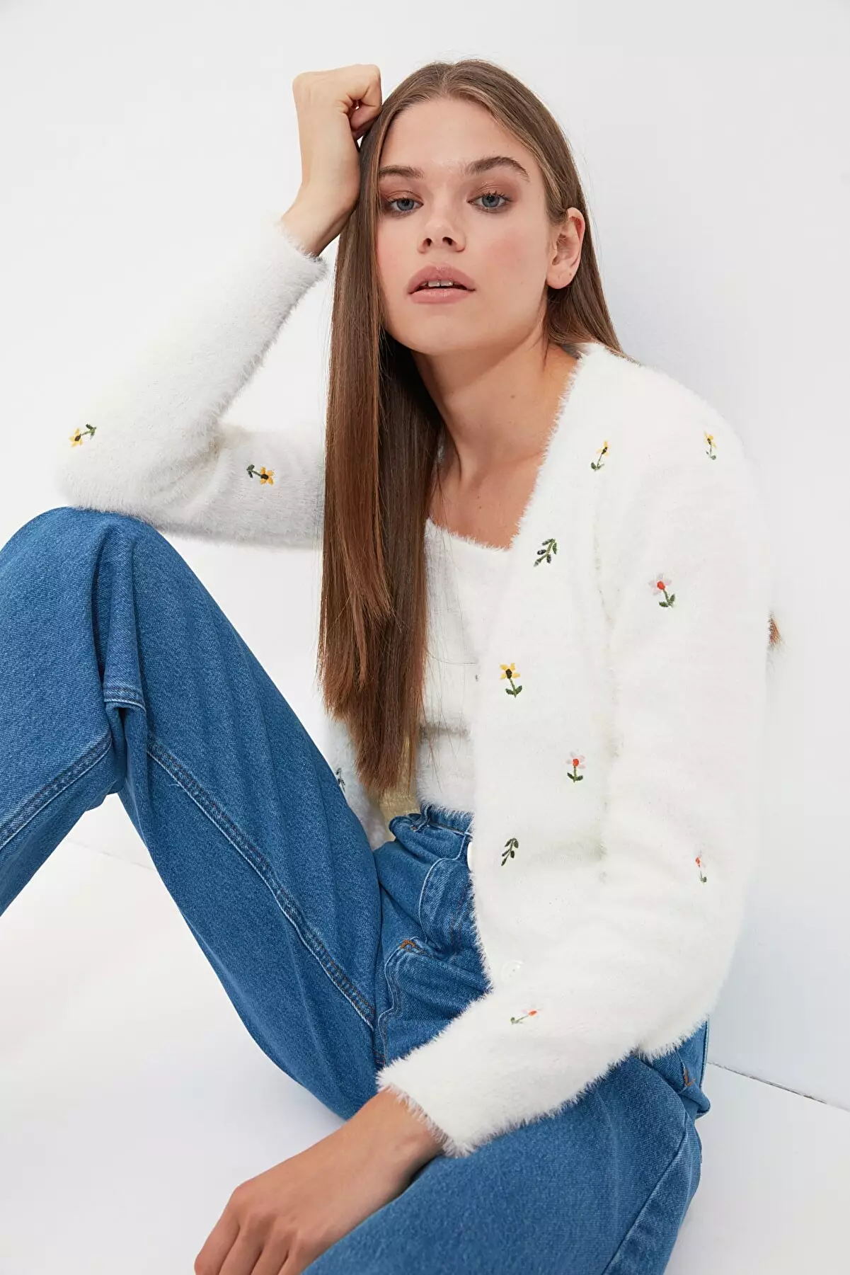 Ecru Pile/Beard Rope Blouse Cardigan Knitwear Suit