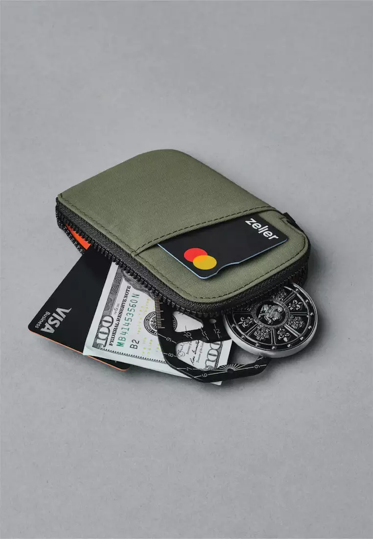 Alpaka Zip Card Pouch - Axoflux Green