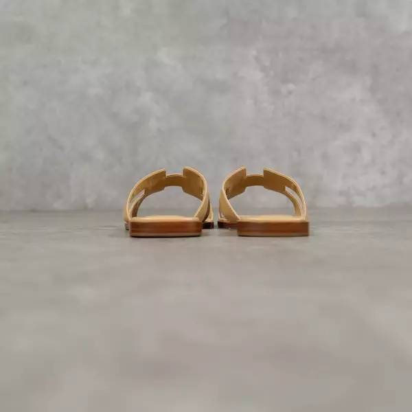 Sandal HERMES ORAN CREAM SANDAL 100% ORIGINAL