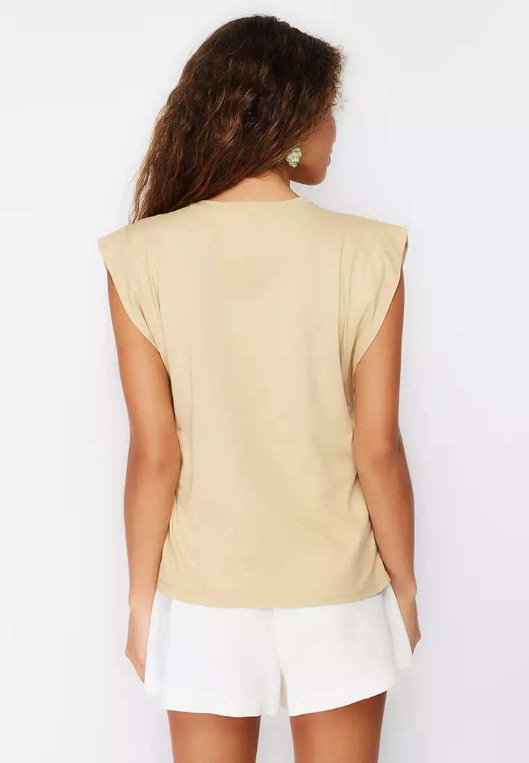 Wide Shoulder Muscle Tank