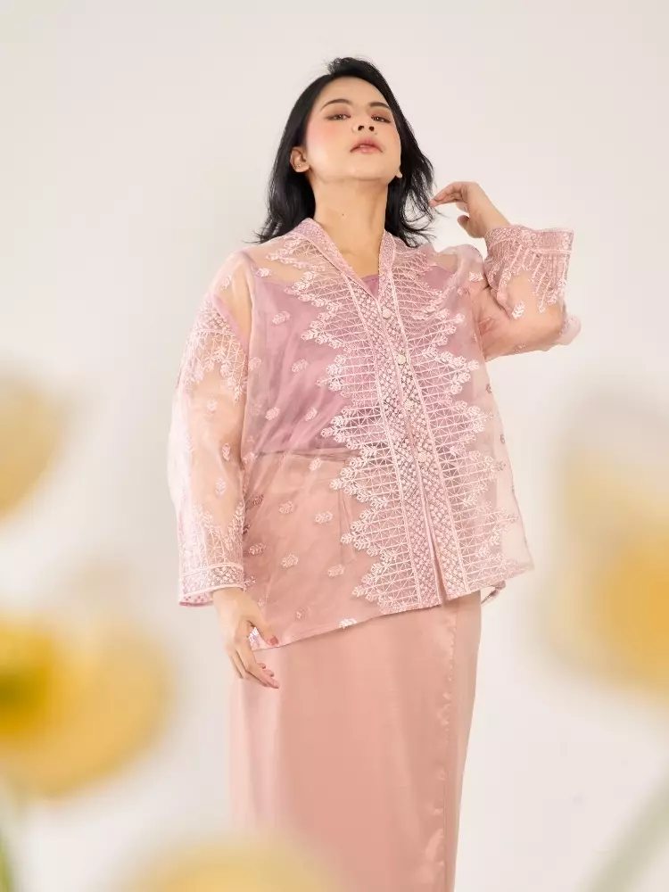 xtramiles Ladies top ayara party top kebaya dusty pink