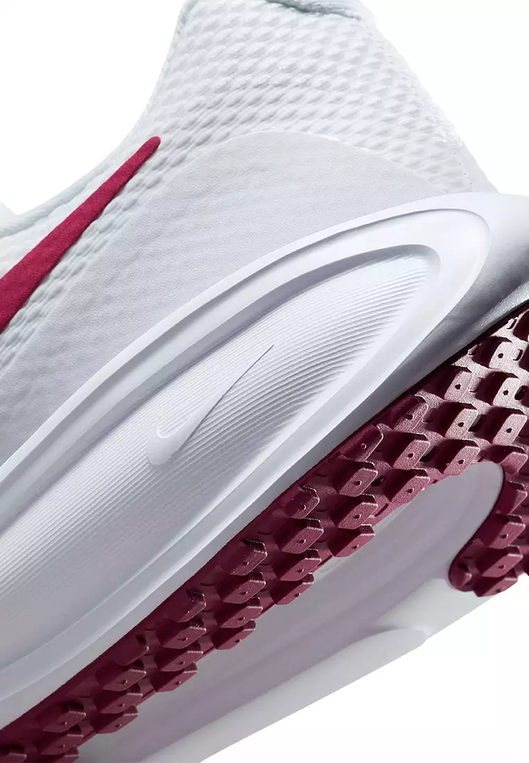 Revolution 8 Road Running Shoes