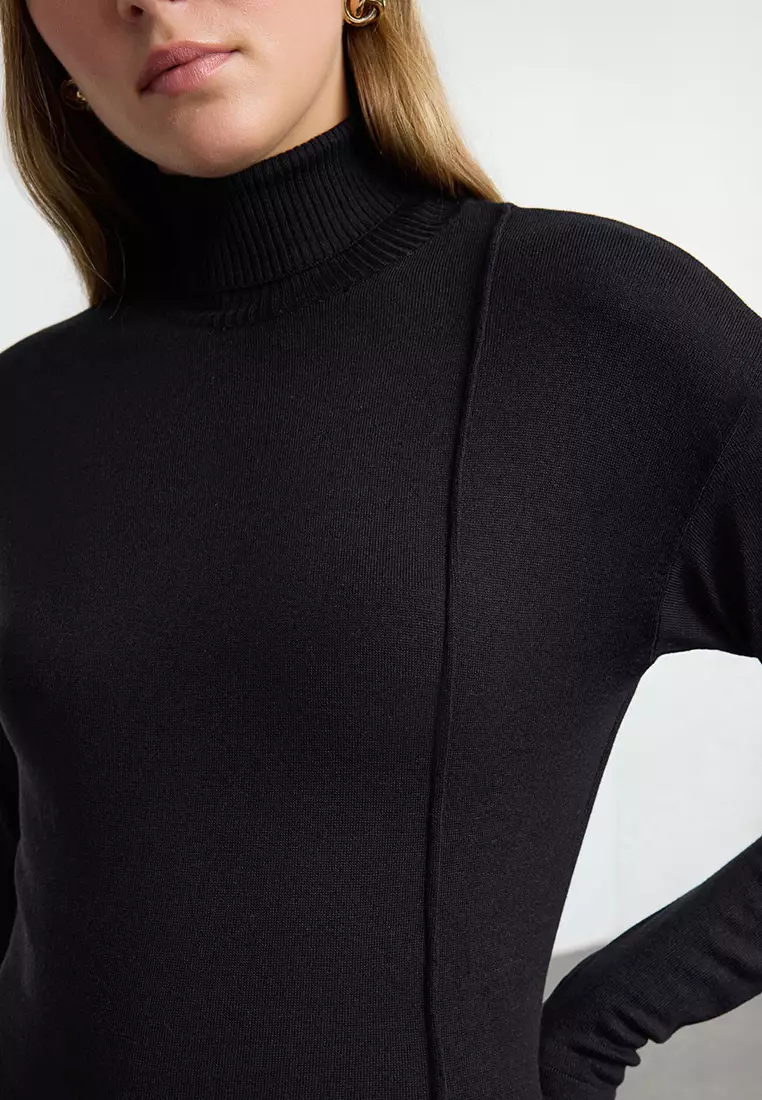 Premium Black Knitwear Midi Sweater Slit Detail