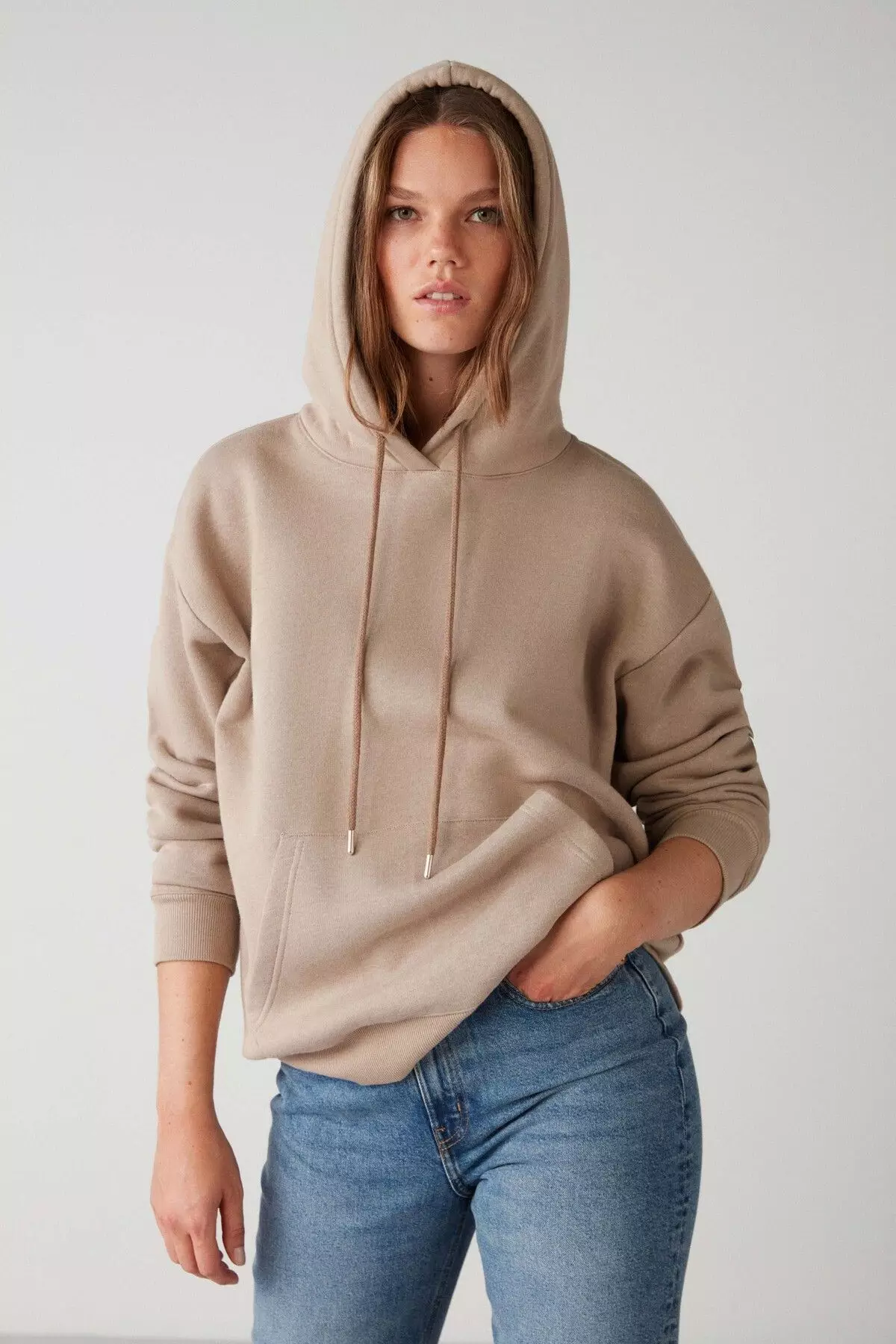 Adel Hoodie