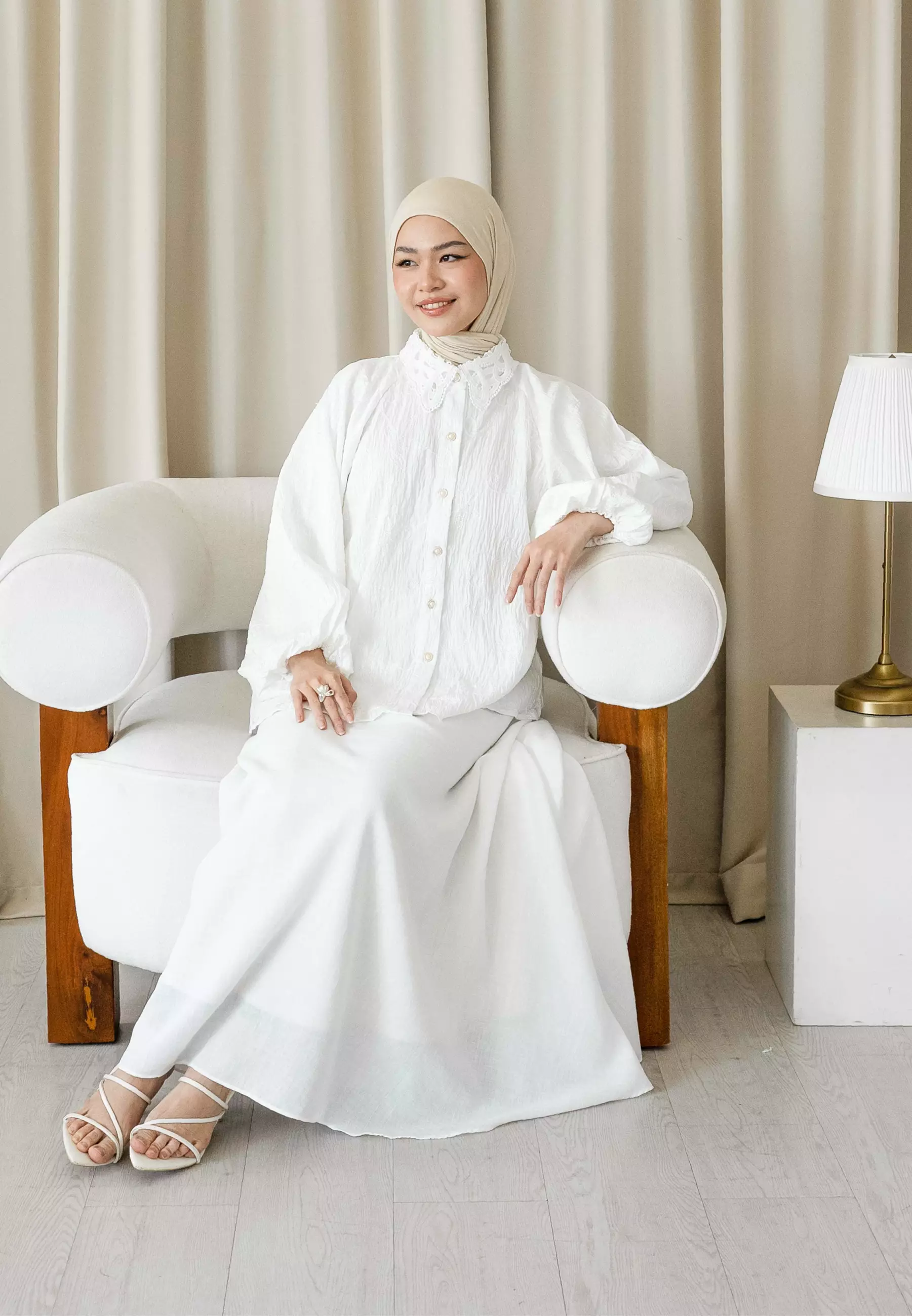 Daisy One Set - White