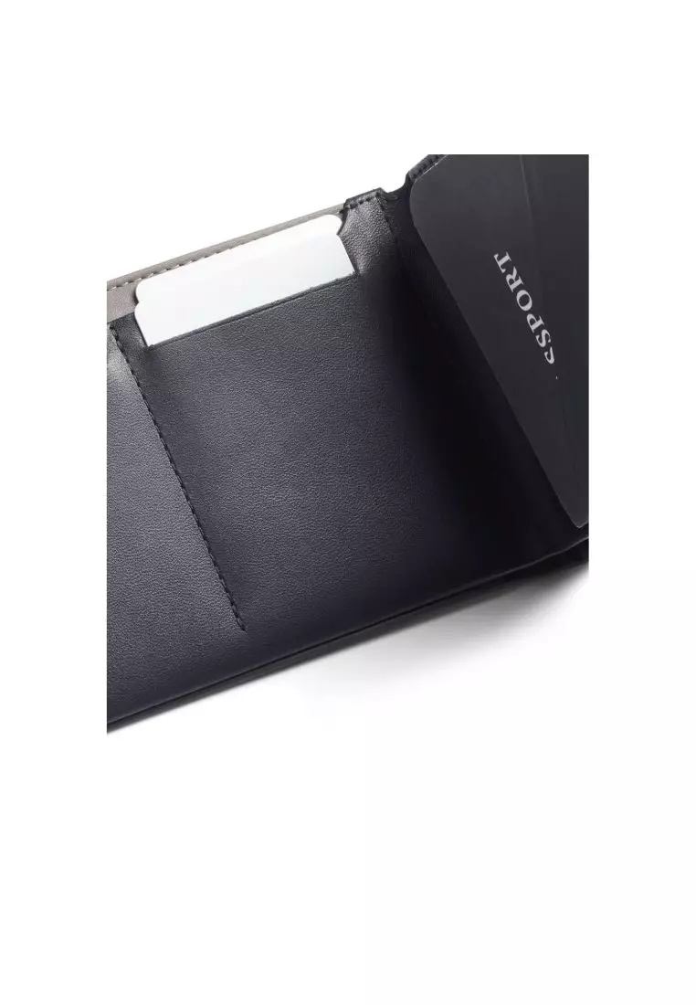 Bellroy Travel Wallet RFID - Everglade