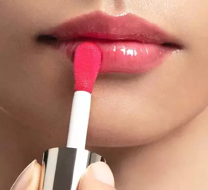 CLARINS Lip Oil Collection