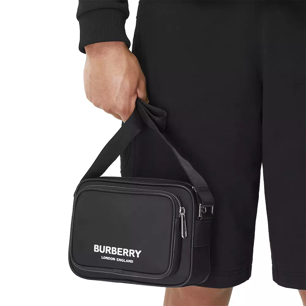 Jual BURBERRY Burberry Logo Print Nylon Crossbody Bag Black Original
