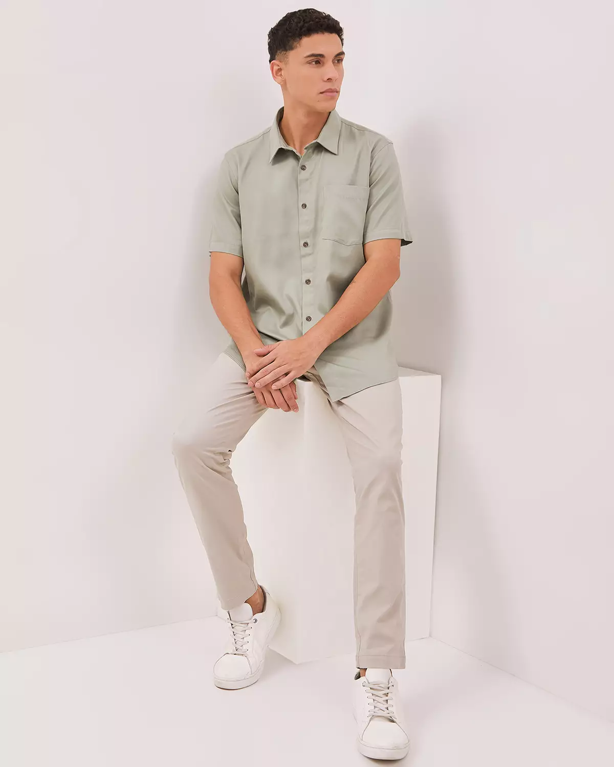 MEN'S GREEN SHORT SLEEVE SHIRT