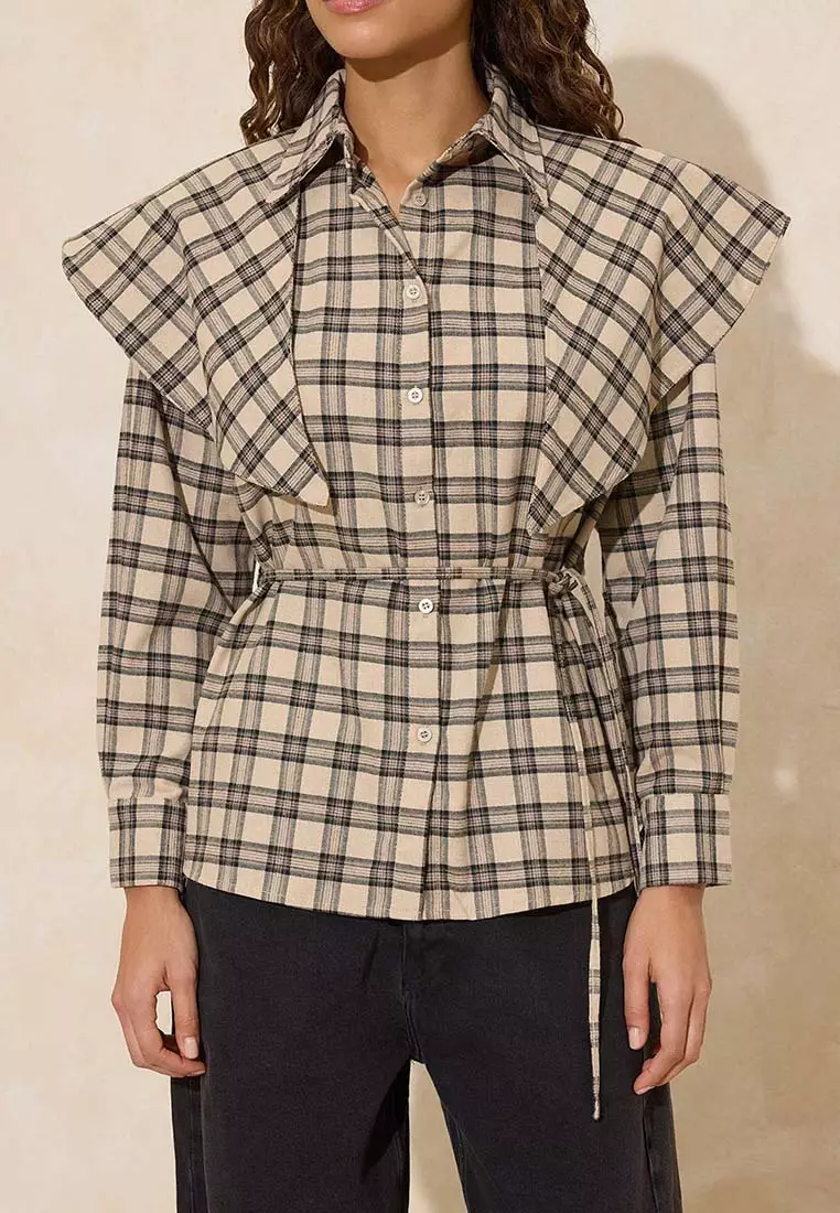 Plaid Detachable Shawl Detailed Shirt