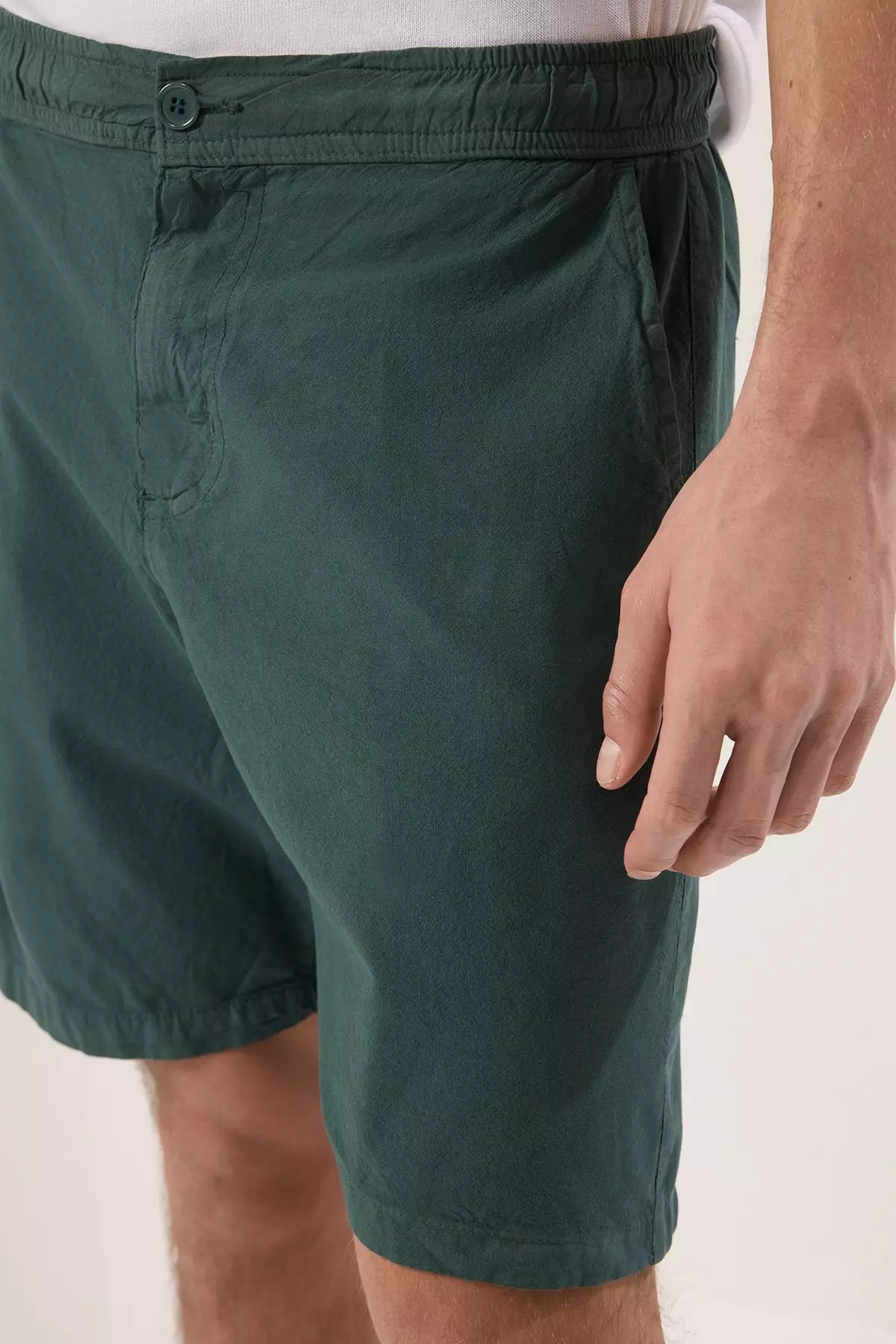 Dark Green Loose Fit Cotton Lace-Up Shorts TMNSS23SR00056