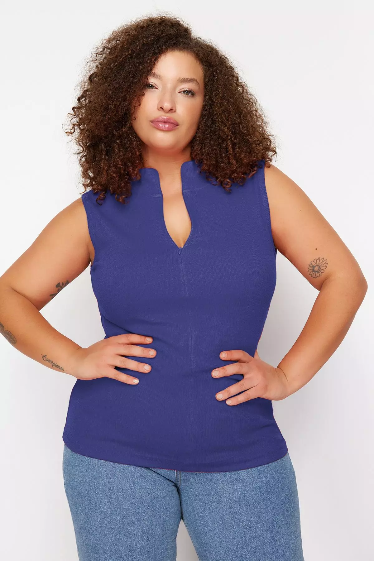 Plus Size Sleeveless Knit Top