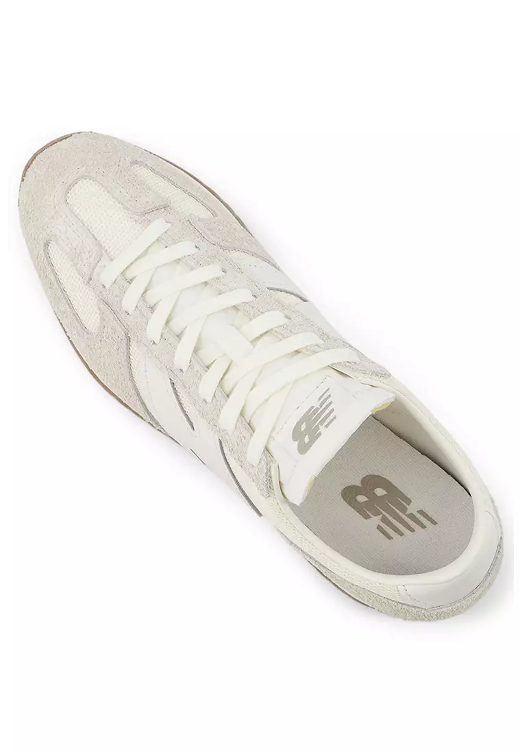 471 Classic Lifestyle Shoes