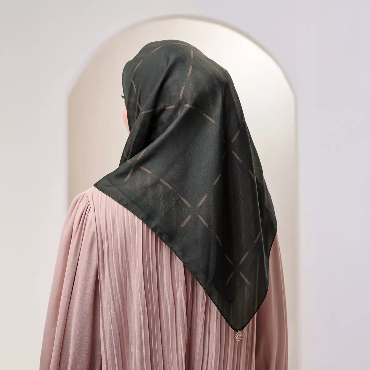 ZM Zaskia Mecca - Senandung Brown Scarf Tasdia Voil Hijab Motif - Harmoni Series | Square Segi Empat