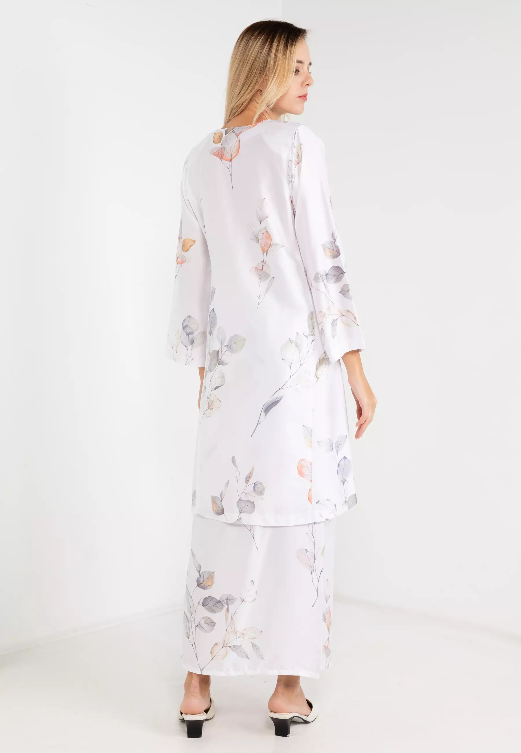 Baju Kurung Pahang Naura