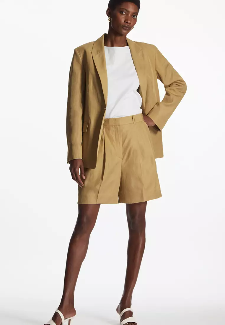 Women's pleated shorts top