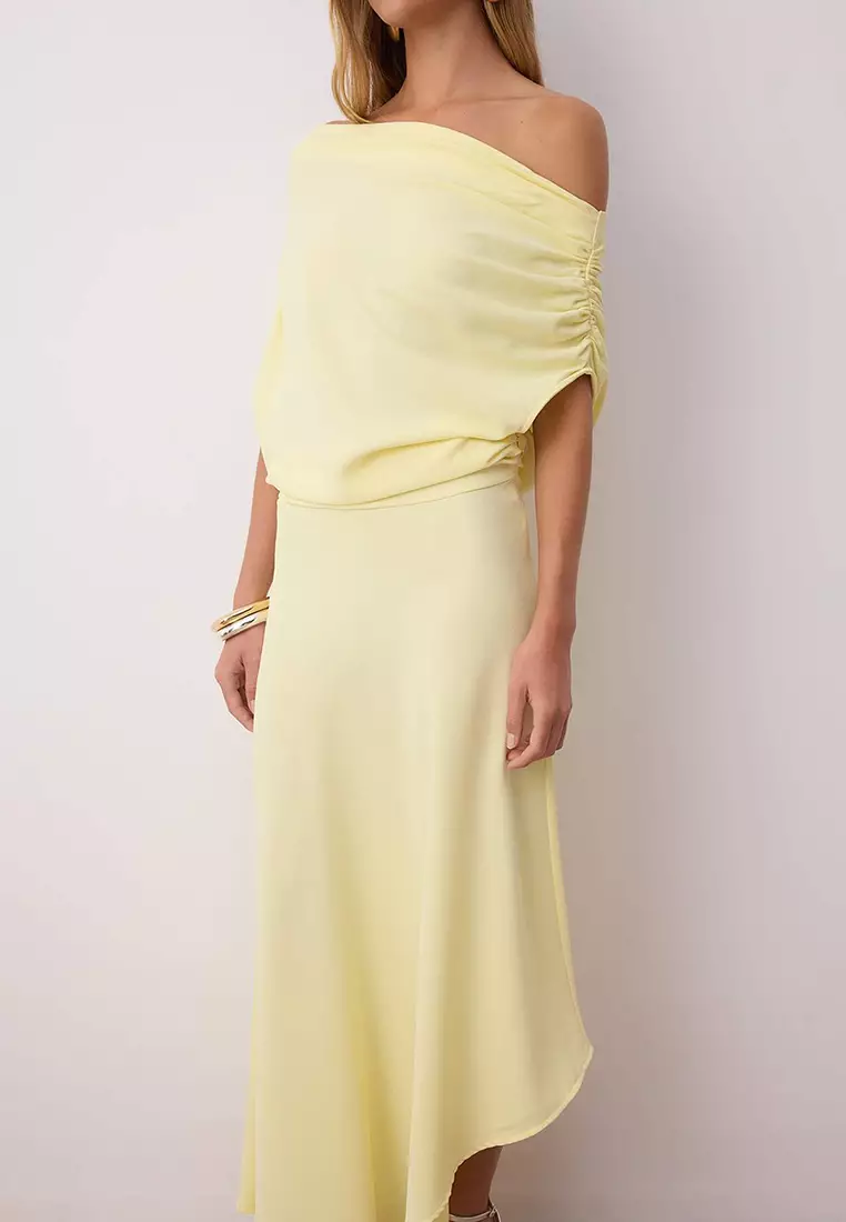 Yellow A-Line Boat Neck Woven Midi Chic Dress
