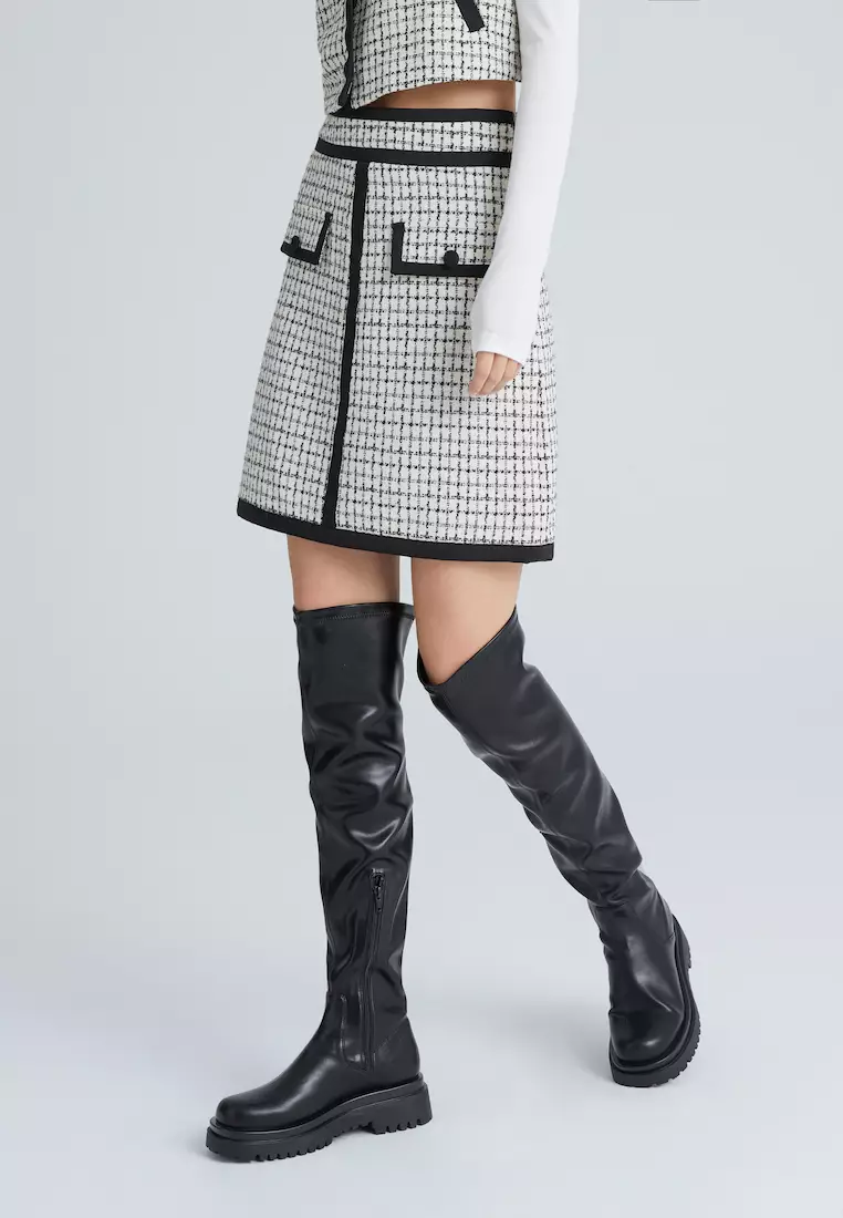 Buy Urban Revivo Contrast Trim Tweed Plaid Skirt Online | ZALORA Malaysia
