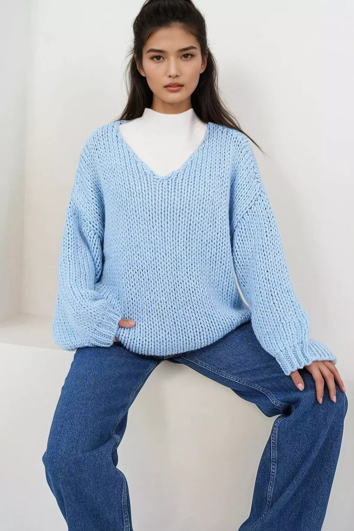 Blue V-Neck Thick Thessaloniki Knitted Soft Textured Oversize Sweater Alc-X14850