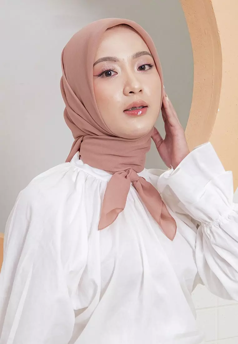 Polly Cotton (Hijab Segiempat Bella Square) Rosewood