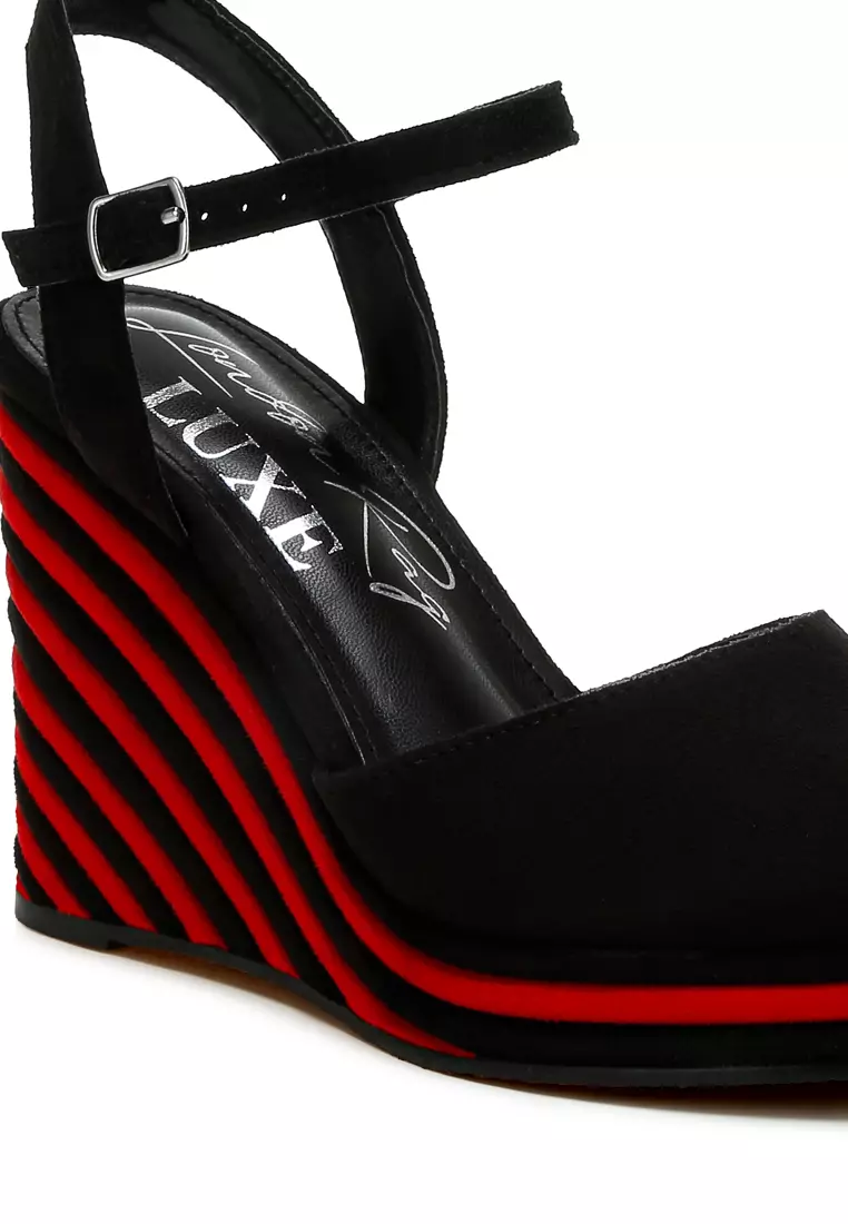 Dual Tone Wedge Sandals in Black