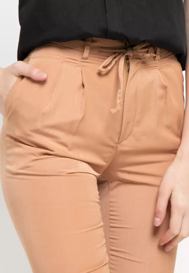 Petite Formal Jogger Pants