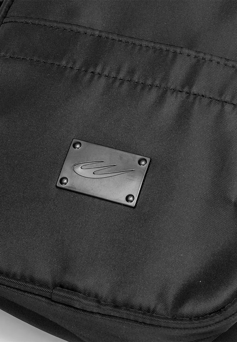 World Balance Men's Sling 04