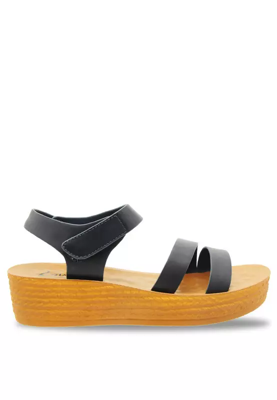 Discount on Louis Cuppers  shoes - SKU: Strappy Wedges