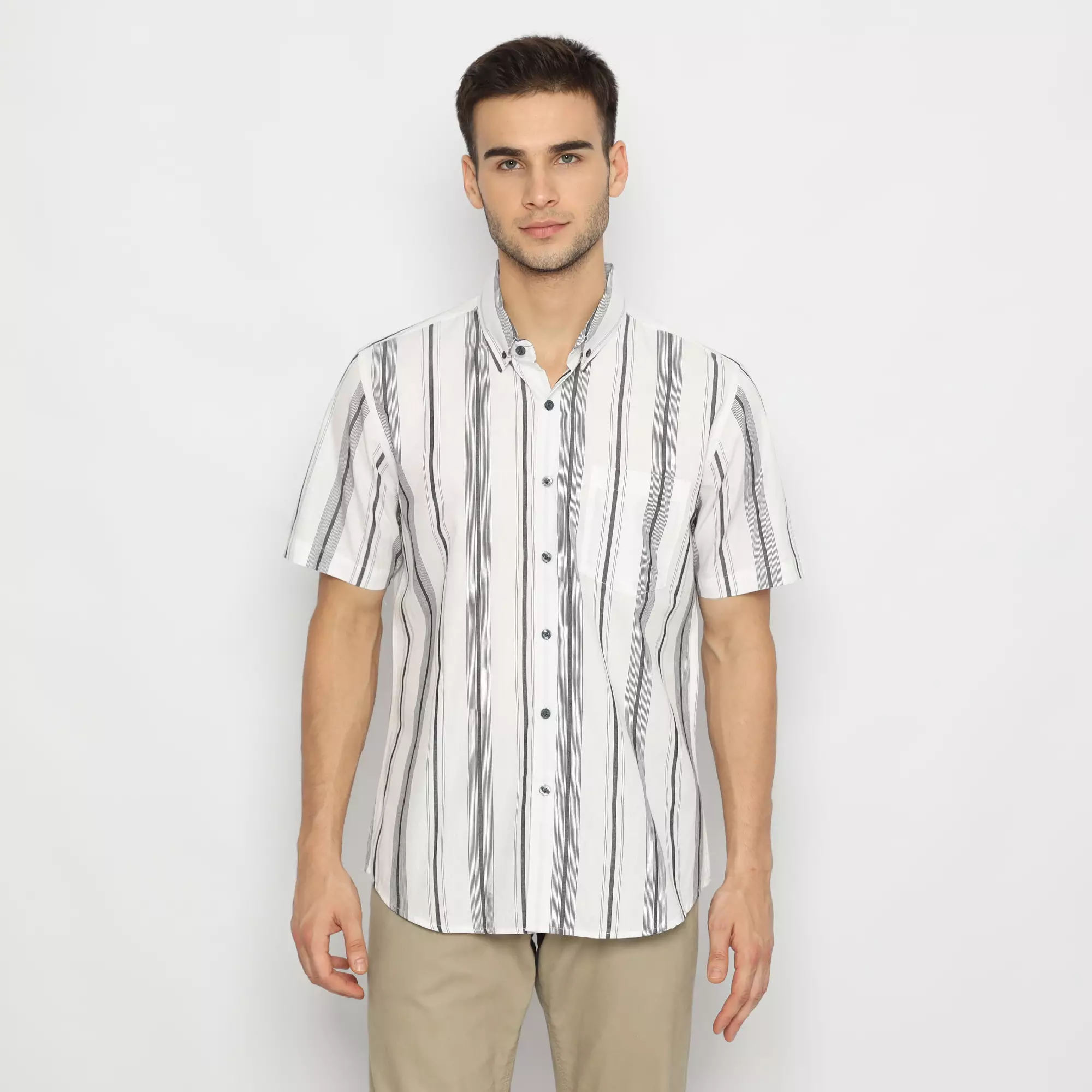 Platini Kemeja Motif Salur Pria Lengan Pendek Katun Abu 73348