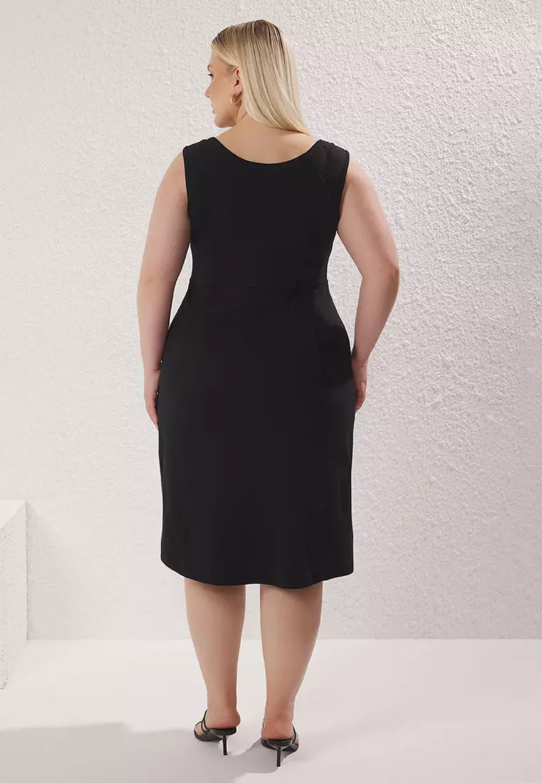 Black Boat Neck A-Line Camisole Knit Plus Size Dress Tbbss25Ah00196