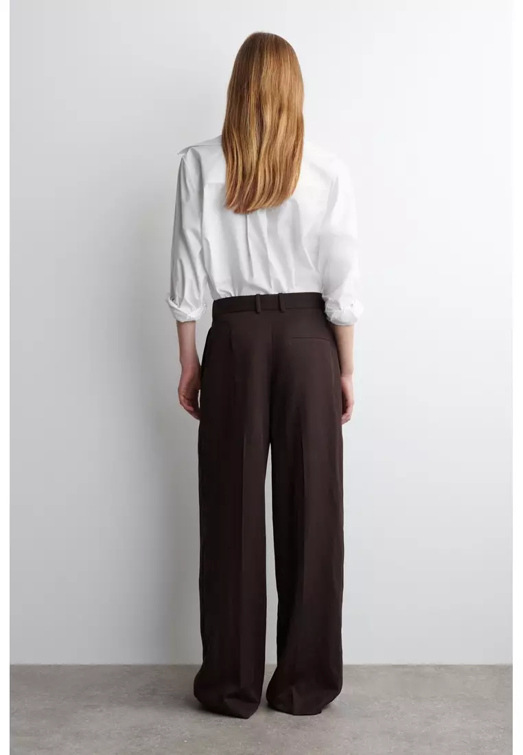 RELAXED FLUID WIDE-LEG TROUSERS