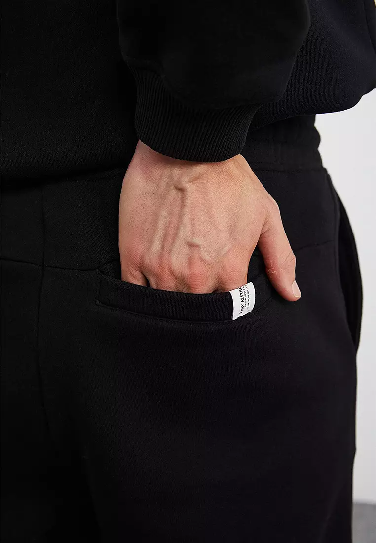 Premium Fabric Raised Elastic Leg Sweatpants