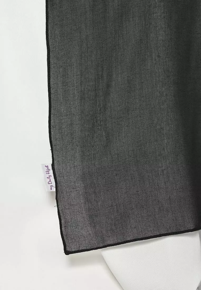 Pasmina Voal Gucci Jahit Tepi Black