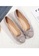 Twenty Eight Shoes Suede Fabric Flat Shoes 889-2 4BB2BSHBBE8748GS_6